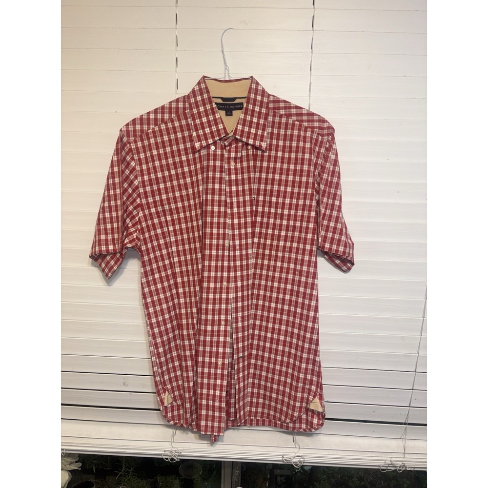 Tommy Hilfigerโ Mens Large Red Plaid Cotton Preppy Short Sleeved Shirt